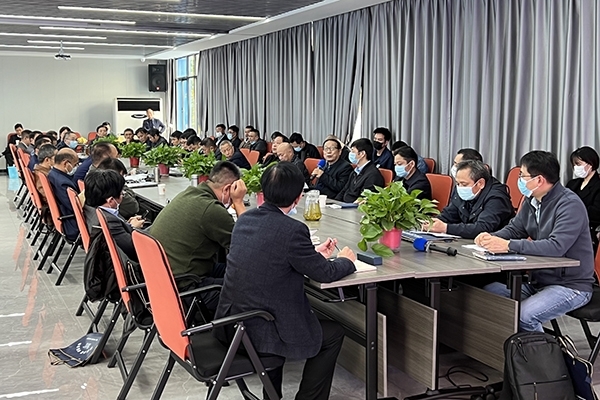 無錫鑄造協(xié)會(huì)理事擴(kuò)大會(huì)議召開 無錫鑄造協(xié)會(huì)理事擴(kuò)大會(huì)議召開