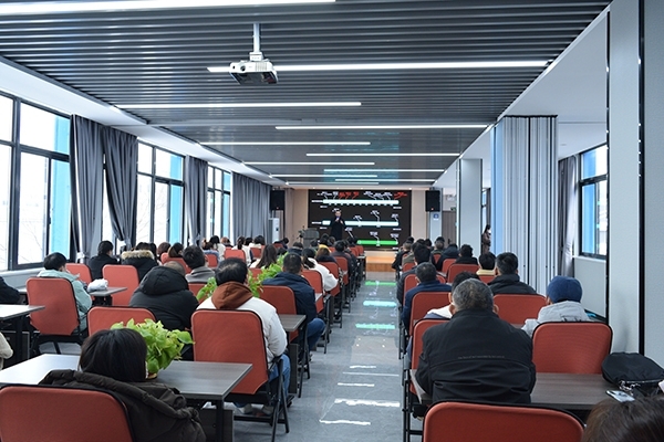 會議現(xiàn)場 會議現(xiàn)場